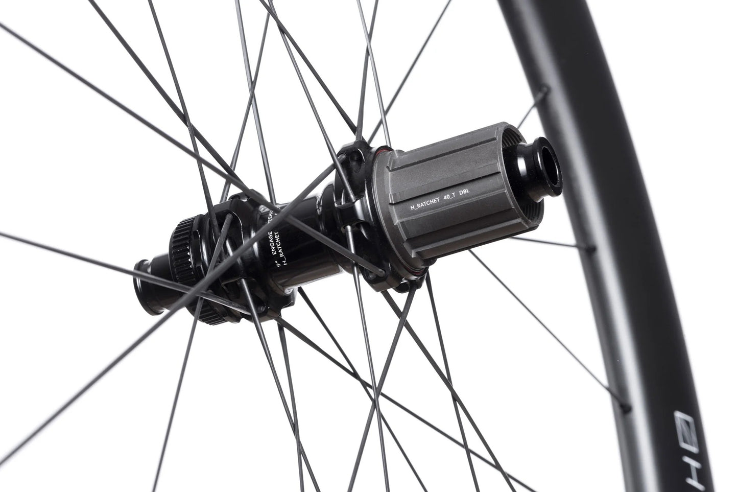 HUNT 44_46 Aerodynamicist Carbon Disc Wheelset TA 1346 grams Ratchet 40T