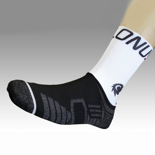 Cyclonus Renegade Aero Socks - White