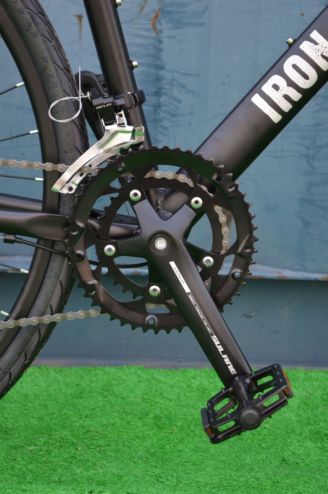 Iron Stallion Bretton Gravel / Cyclocross Bike 700x35c - Teal