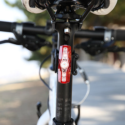 Cateye AMPP500 / VIZ150 Bike Headlight and Rear Tail Light Set